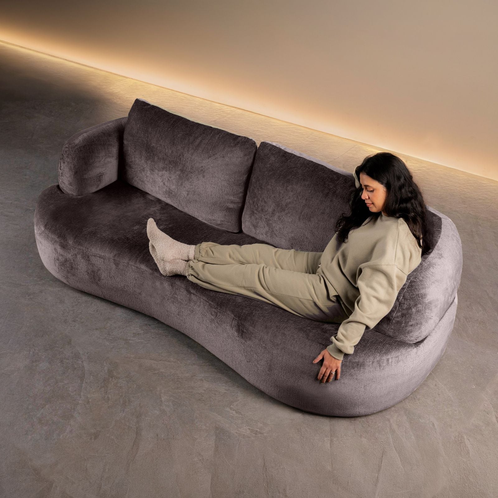 Sora 3-Seater Sofa No 1 in Cinder | Contour – Sora Sofa